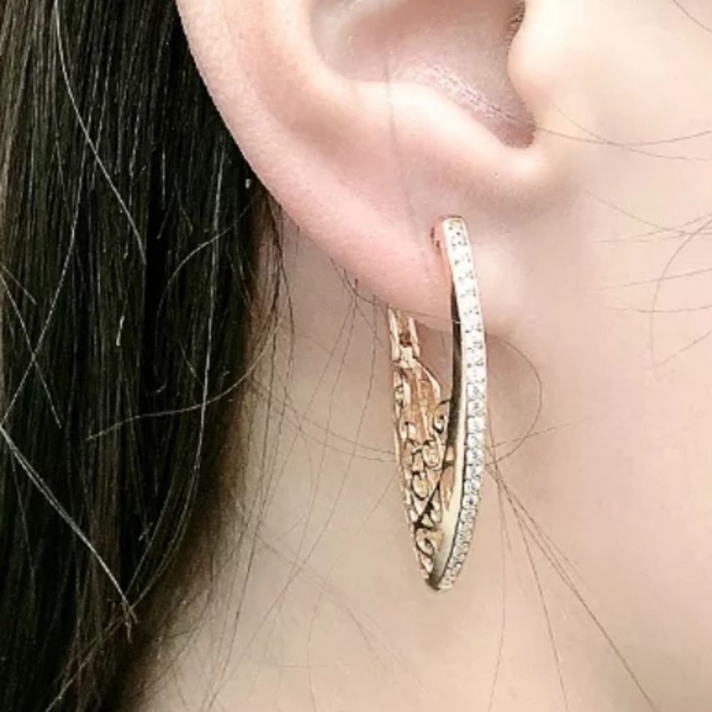 ROSE GOLD 585 NATURAL MICRO INLAID ZIRCON LEVERBACK EARRINGS. ✨️😍 - Picture 4 of 5
